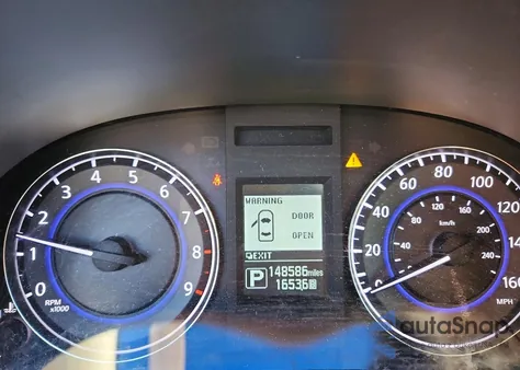 2015 Infiniti Q60 Base z USA, uszkodzony, nr VIN JN1CV6FE8FM810341